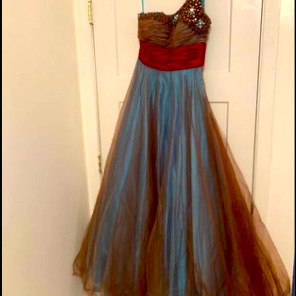 Prom dress